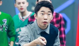 杨迪爆料海边露营视频,星空下的欢乐时光