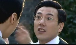 真假少爷打架我吃瓜免费,吃瓜群众免费围观大戏